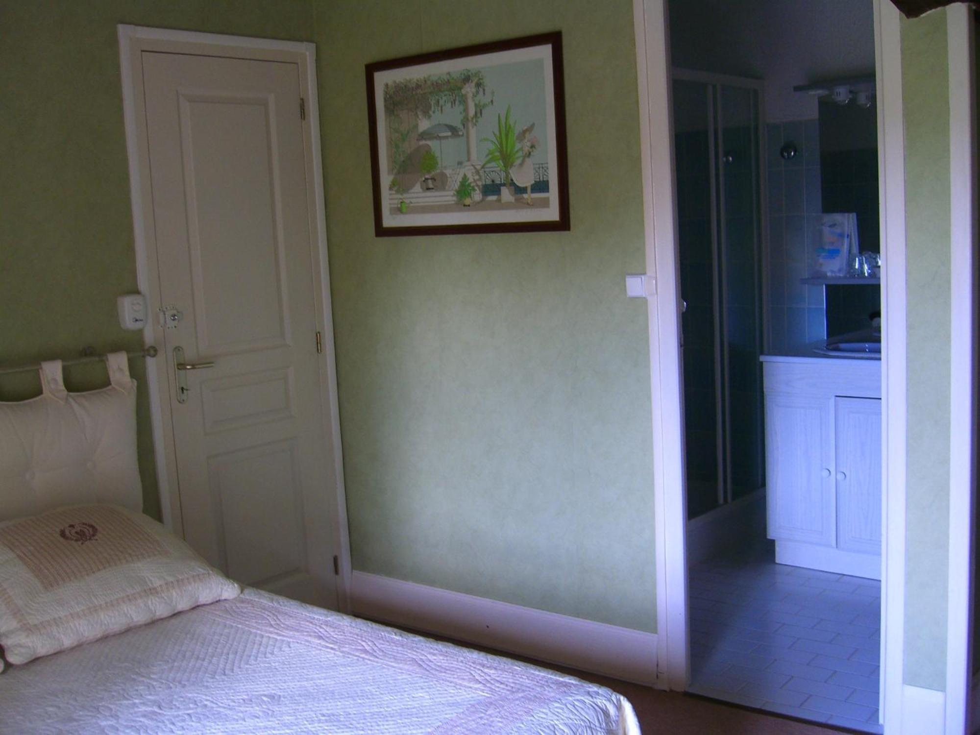 Domaine De Sonnard Hotel Castera-Verduzan Room photo