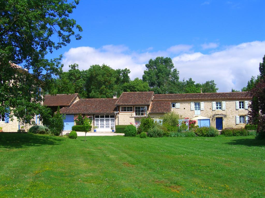 Domaine De Sonnard Hotel Castera-Verduzan Exterior photo